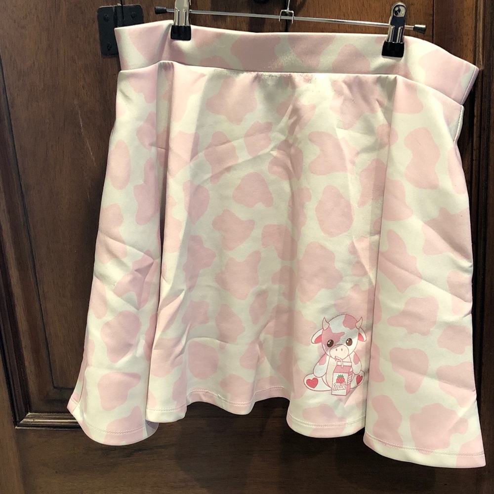 Hot Topic Pink and White A-Line Skirt with Cow Print